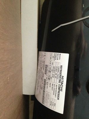 máy nén cuộn hitachi màu đen nhiệt độ thấpL1000EL-180C3   Tủ đông nhiệt độ thấp đặc biệt và kho lạnh