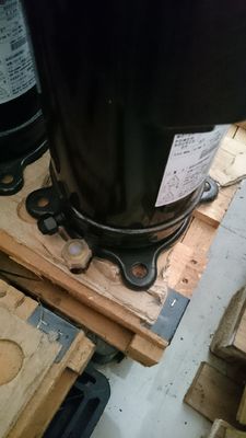 Đường nhiều Hitachi Hisense máy nén 500DHM-80D1 áp dụng bệnh viện Nhà máy Trường trung tâm điều hòa không khí